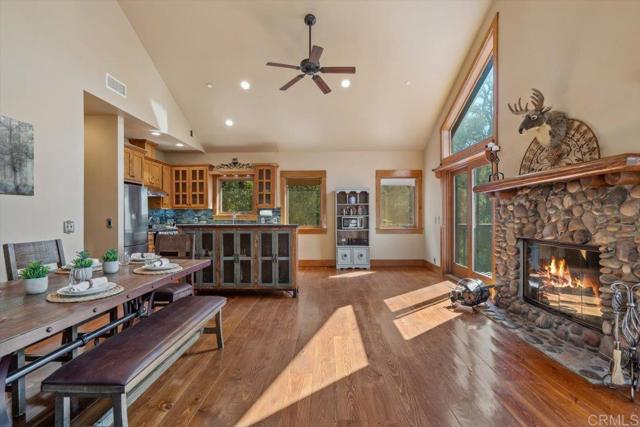 1417 Sunshine Trail