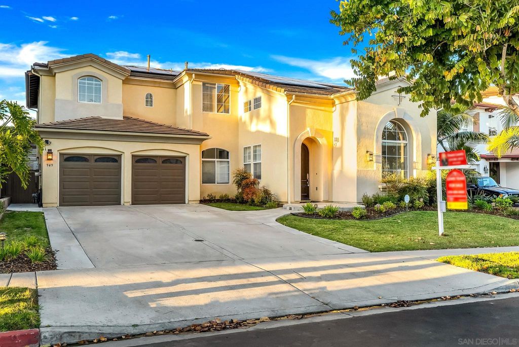 Photo for 949 Red Granite Rd, Chula Vista, CA 91913 (MLS # 250018386)