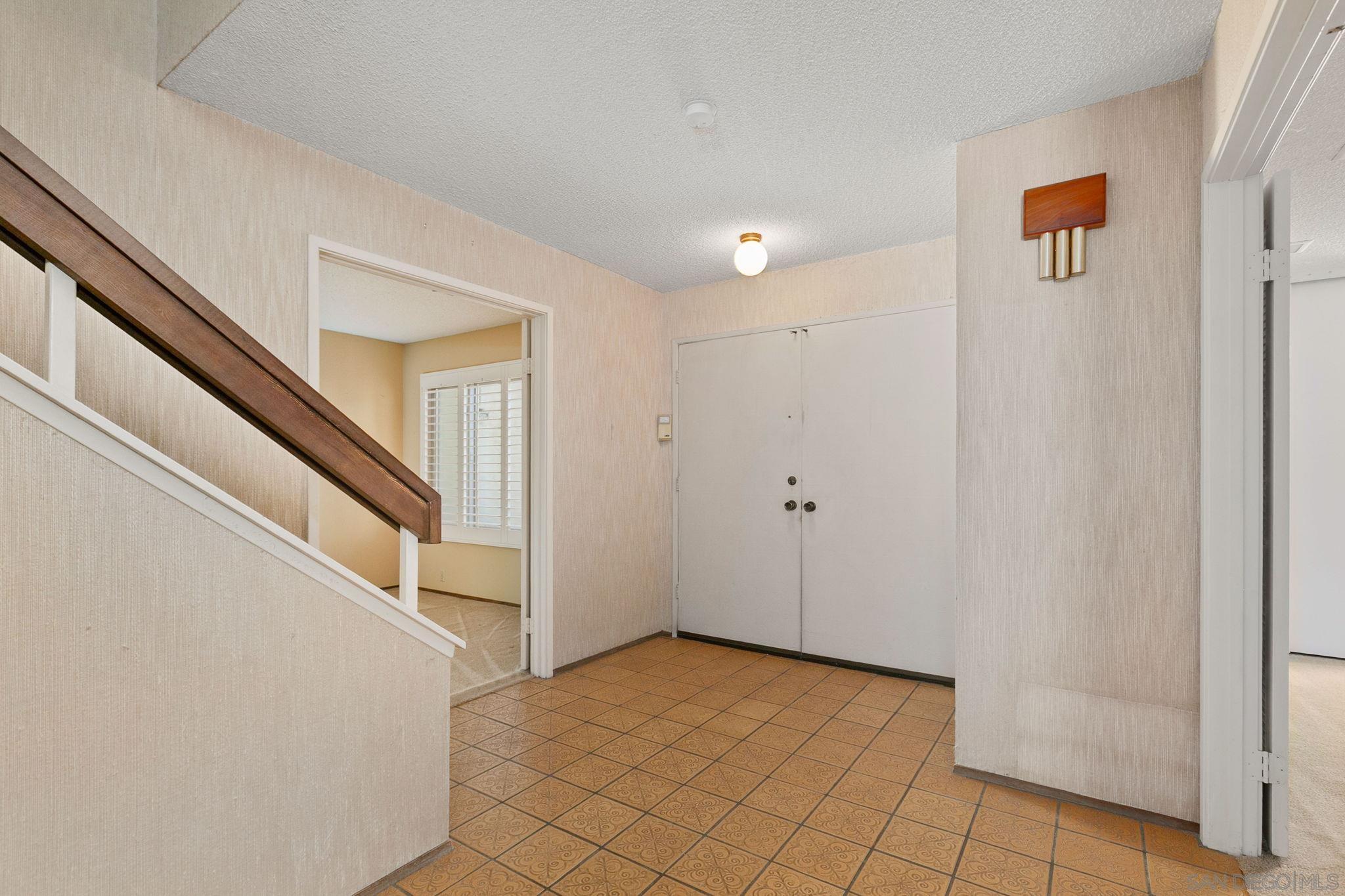 3265 Casa Bonita Drive