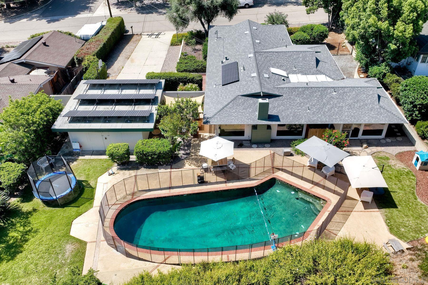 11668 Altoona Dr