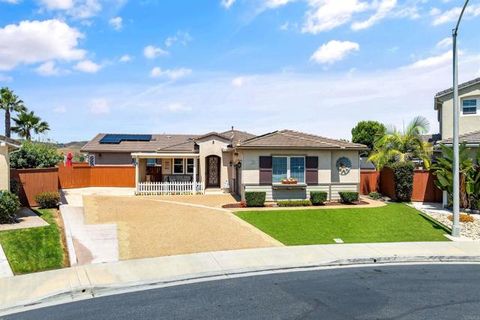 1139 Prussian Oceanside CA 92057