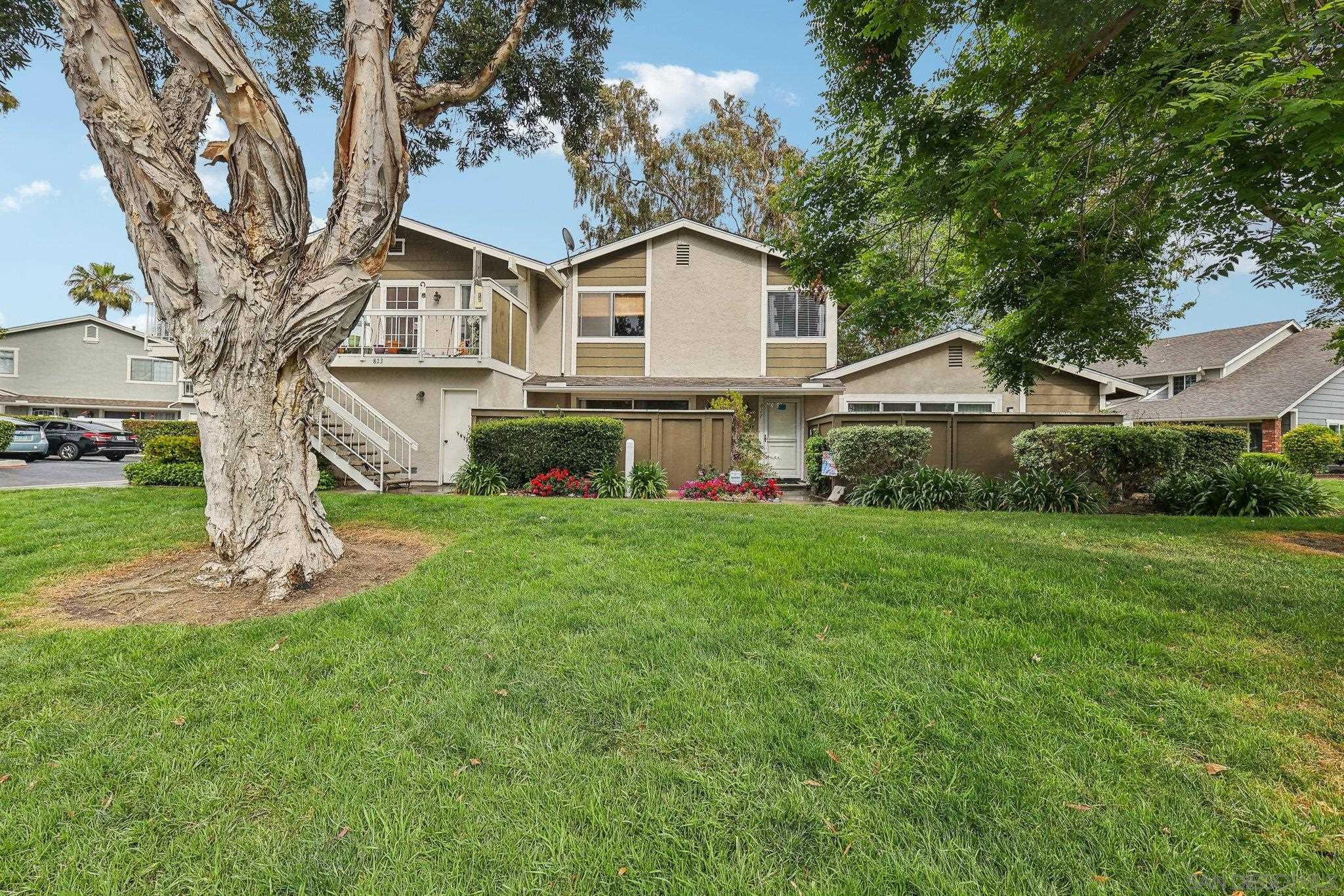 819 Shelter Cove Way