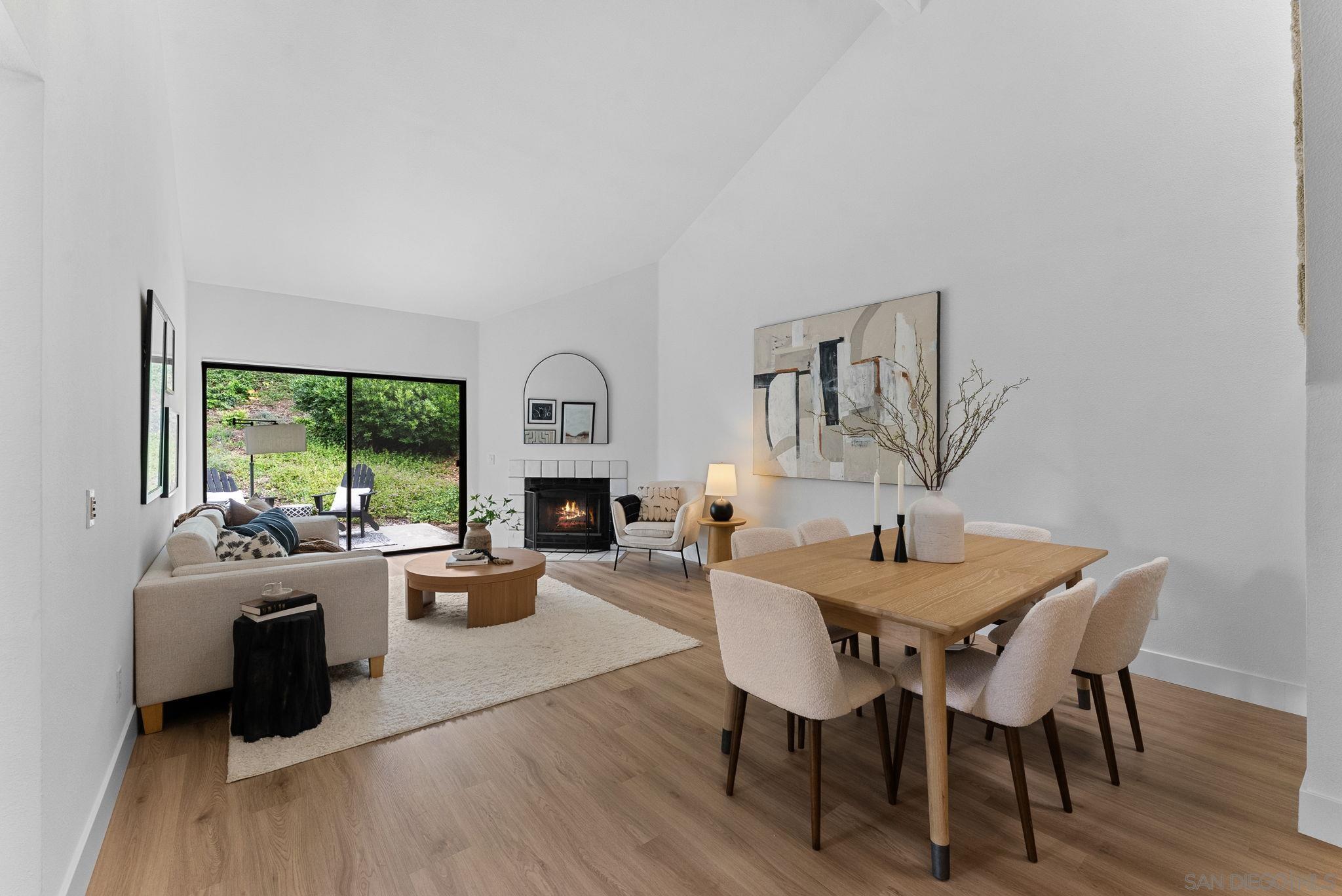3164 Vista Rica