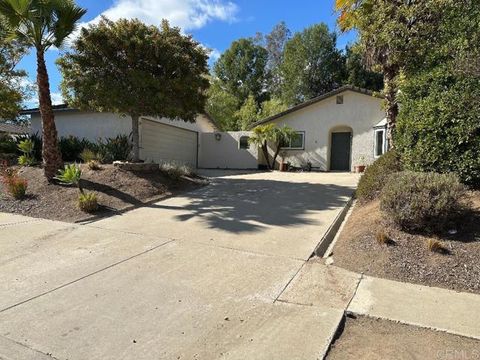 2041 Arboles Place Escondido CA 92029