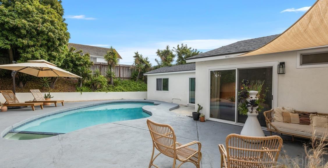 8849 Capricorn Way
