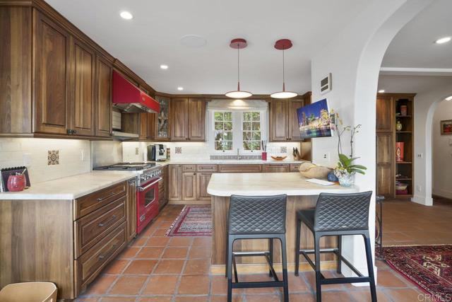 308 Sunset Drive