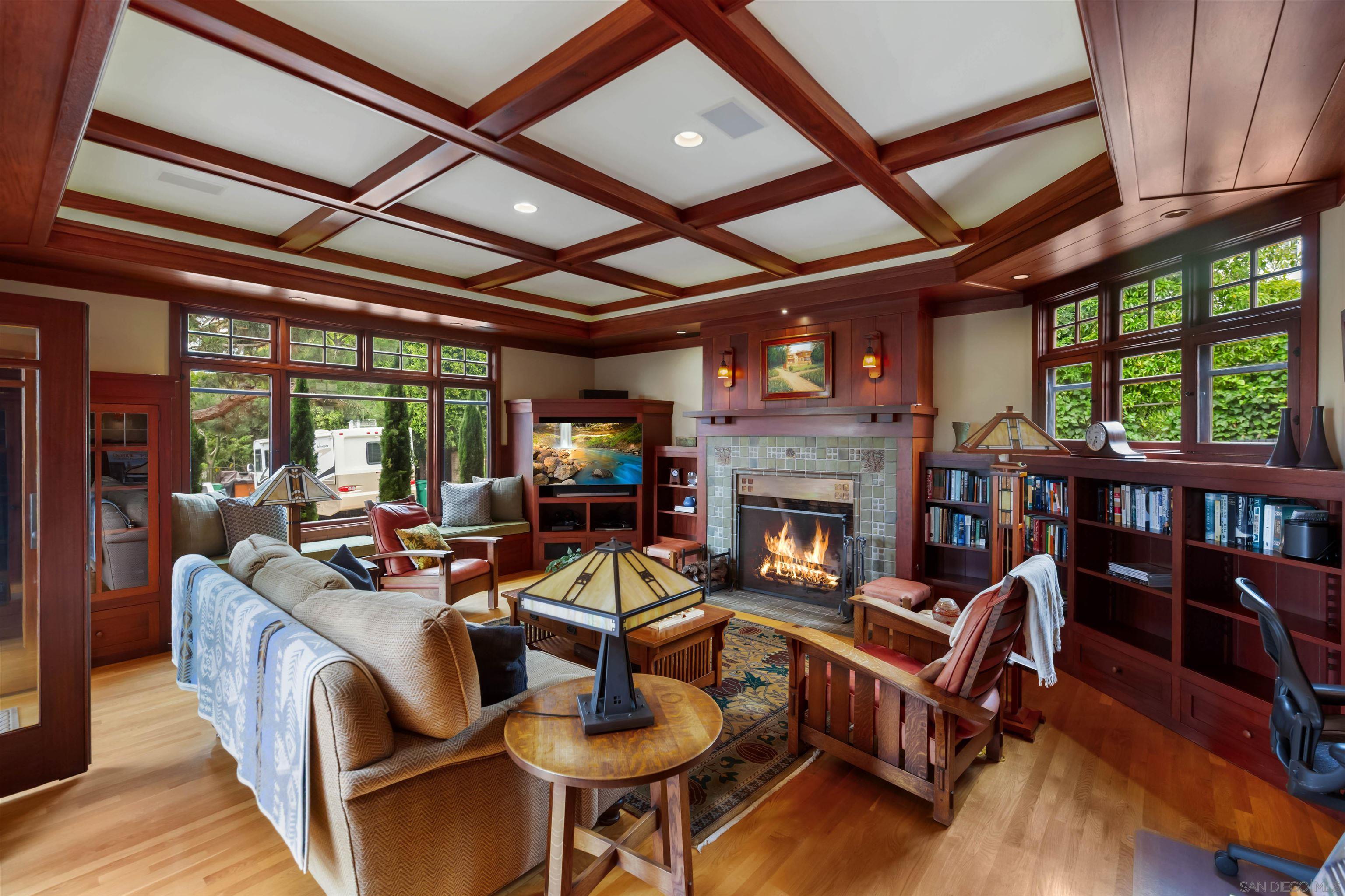520 San Elijo st
