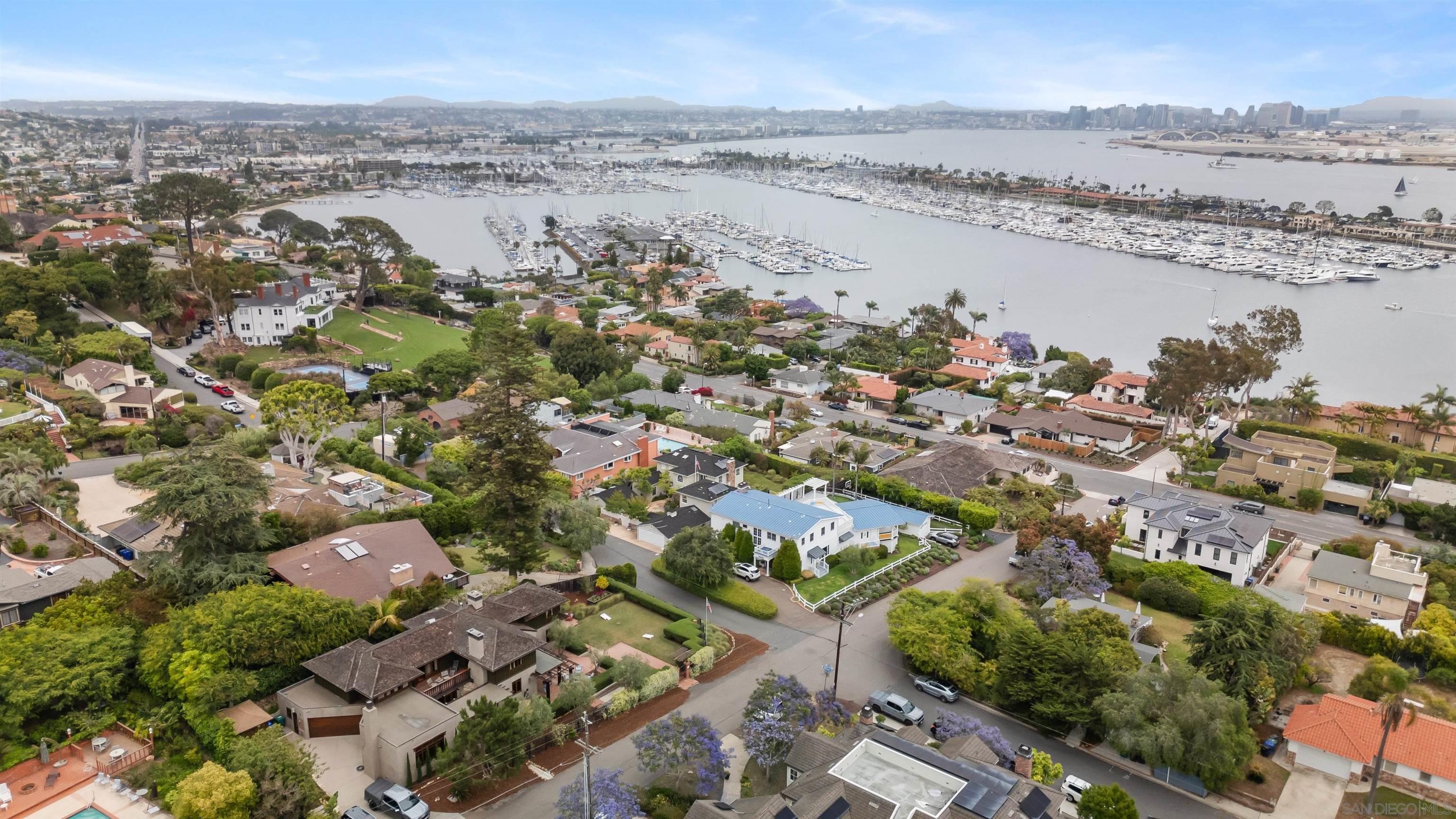 520 San Elijo st