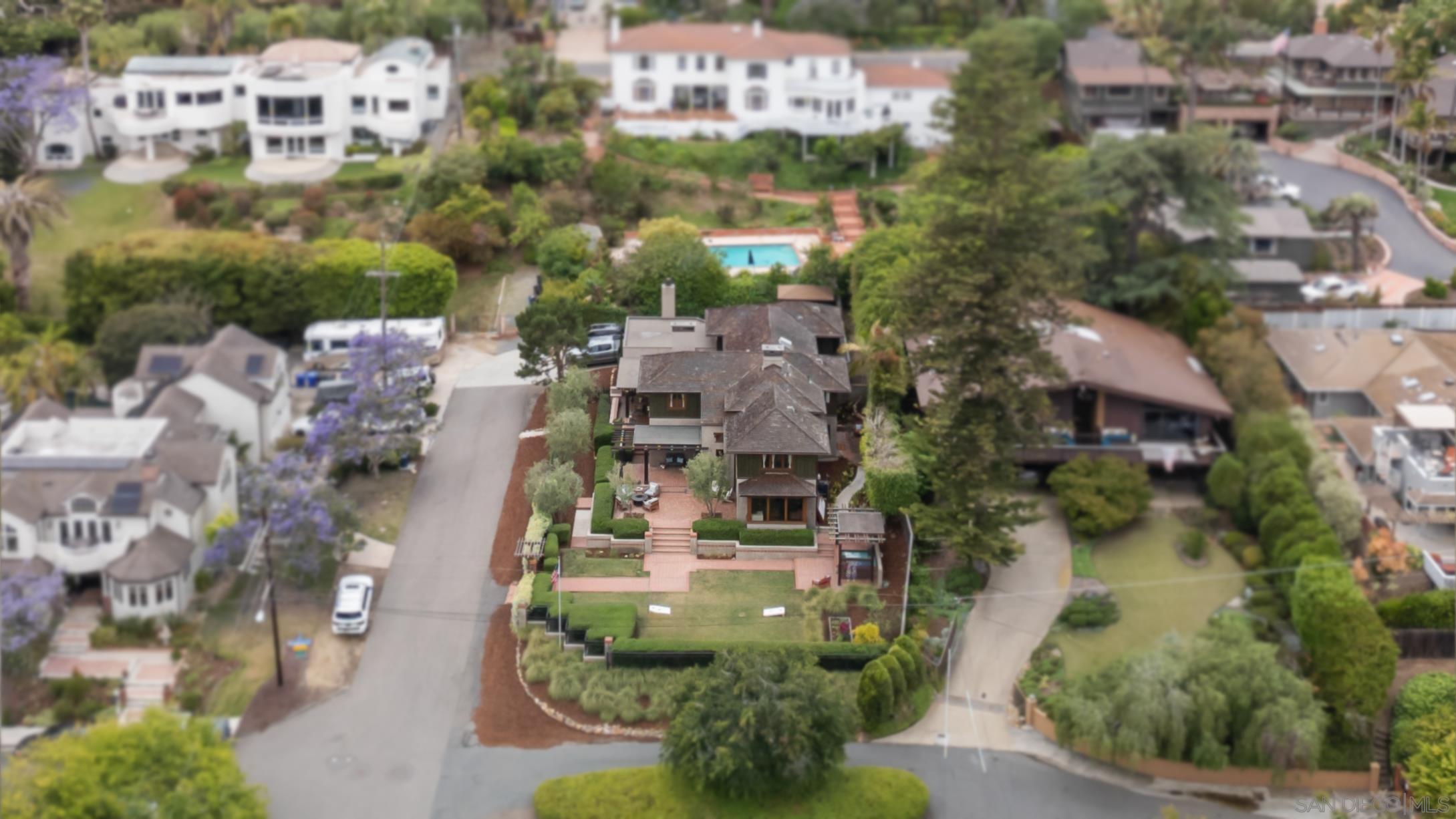 520 San Elijo st