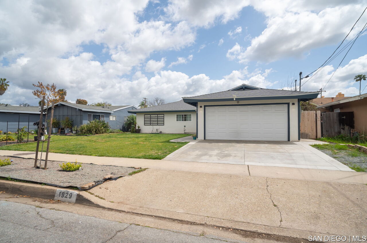 1929 Oak Hill DR