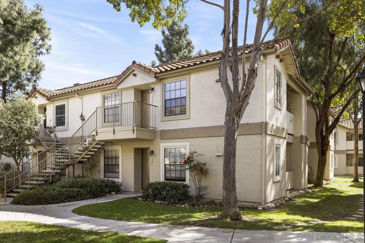 10379 Azuaga St 139