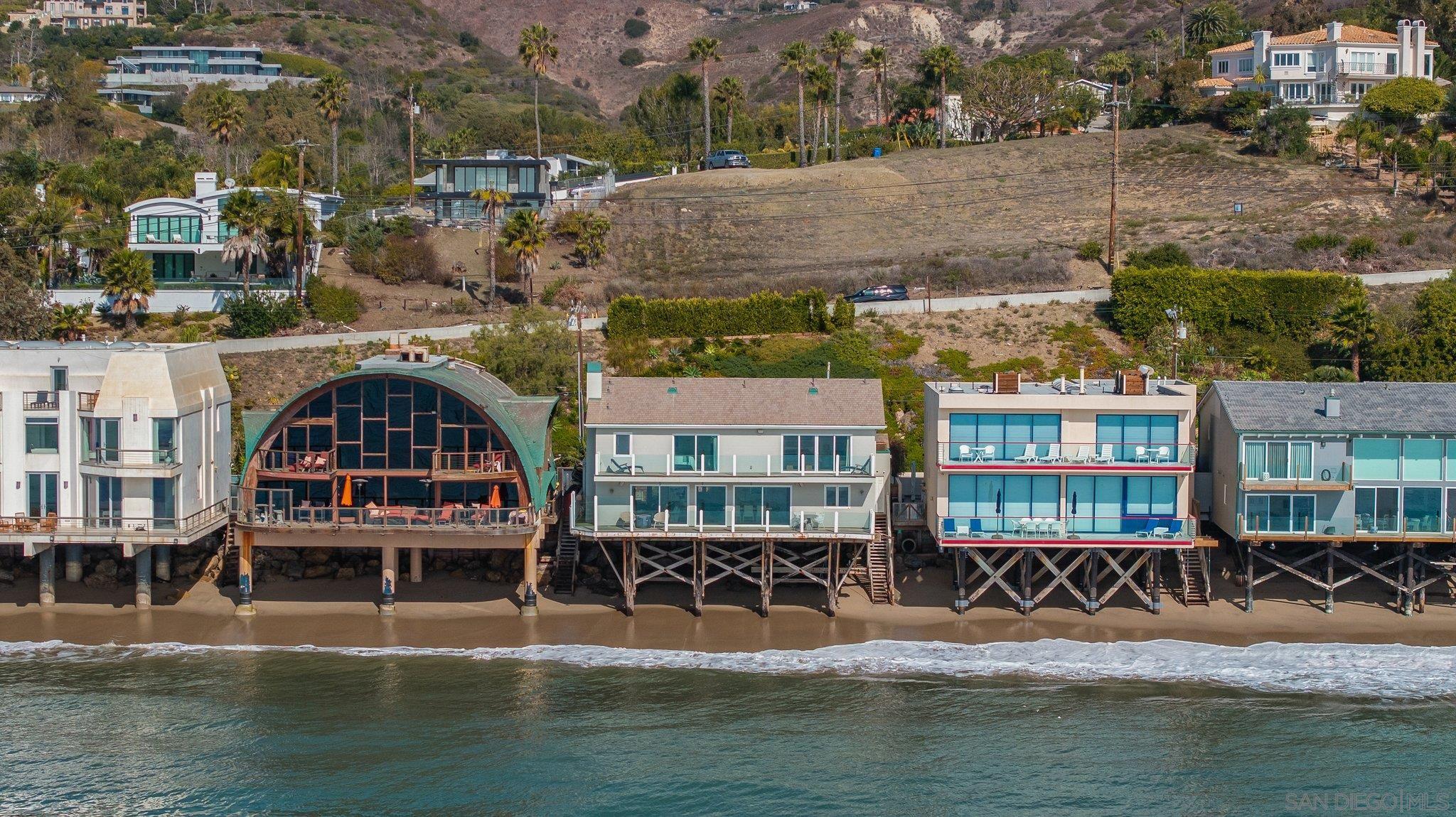 27086 Malibu Cove Colony Dr