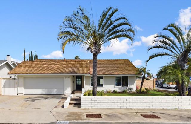 23162 La Vaca St