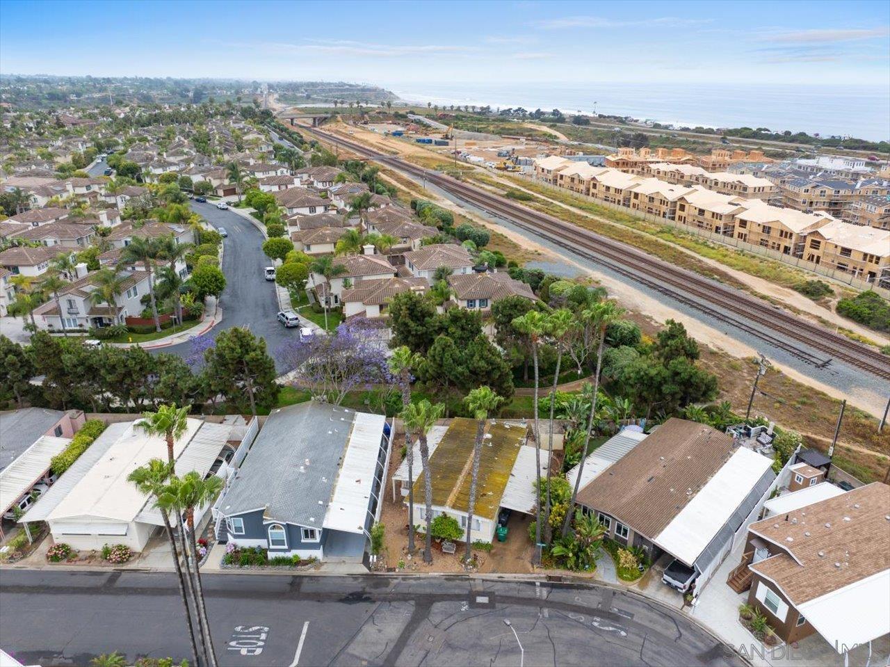 7239 San Luis 184