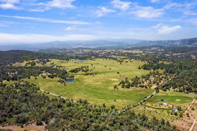 3510 Deer Lake Park