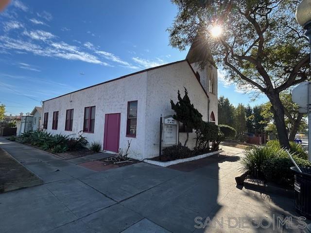 1355 Fern Street