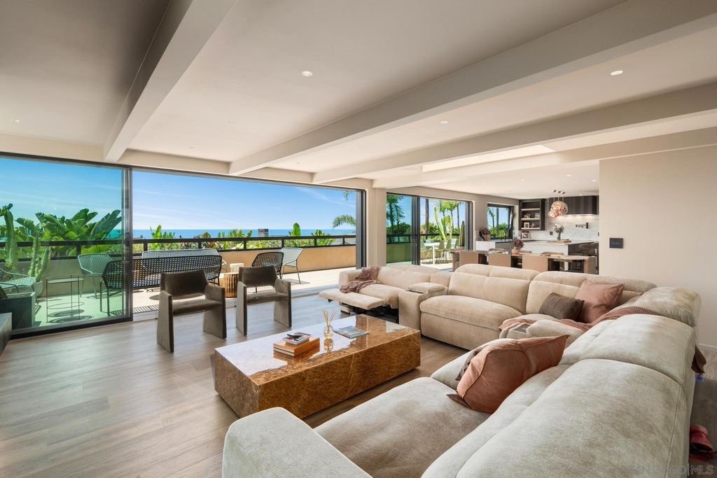 Photo of 255 Patty Hill Drive, Solana Beach, CA 92075 (MLS # 250032026)