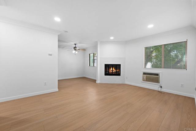 855 E Lexington Ave