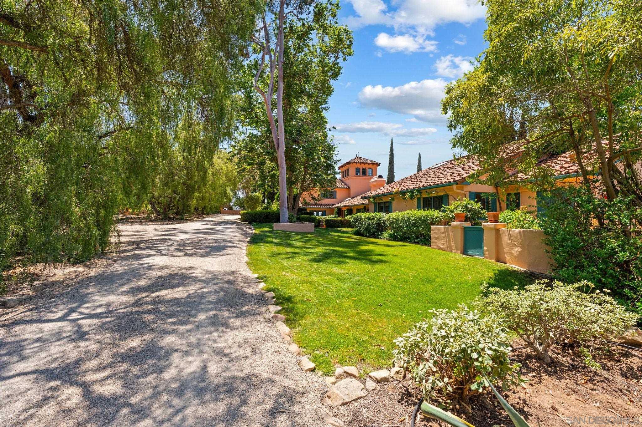 4425 Brodea Ln