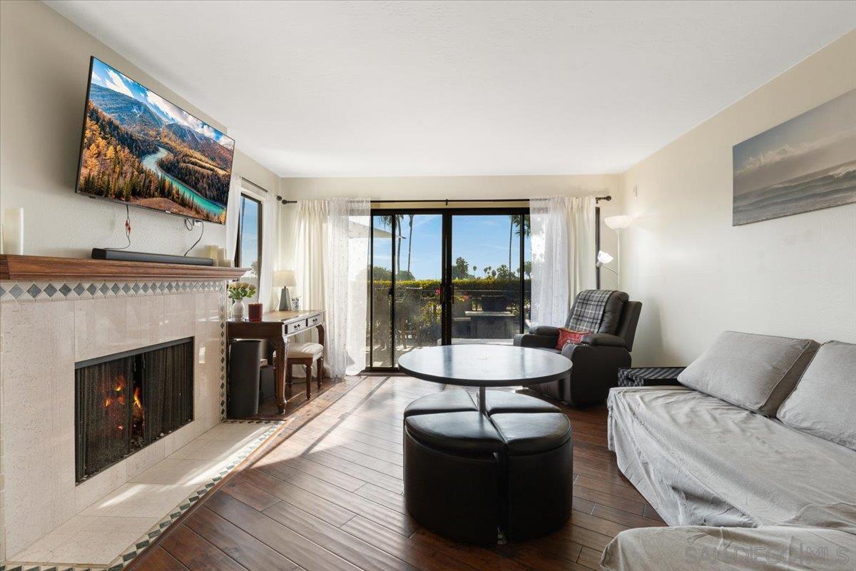 3770 Crown Point 103