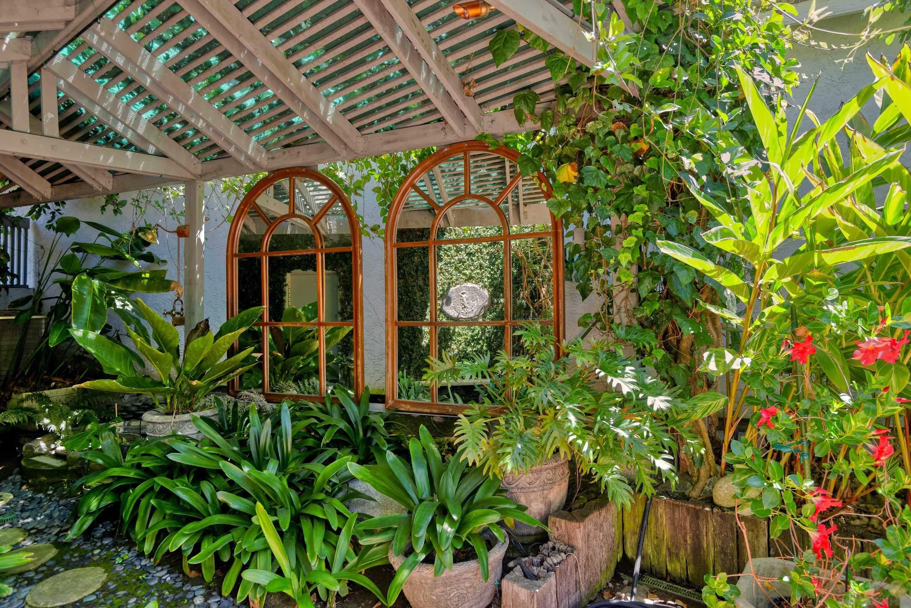 La Jolla, California 92037, United States, 4 Bedrooms Bedrooms, ,3 BathroomsBathrooms,Residential,Active,28142