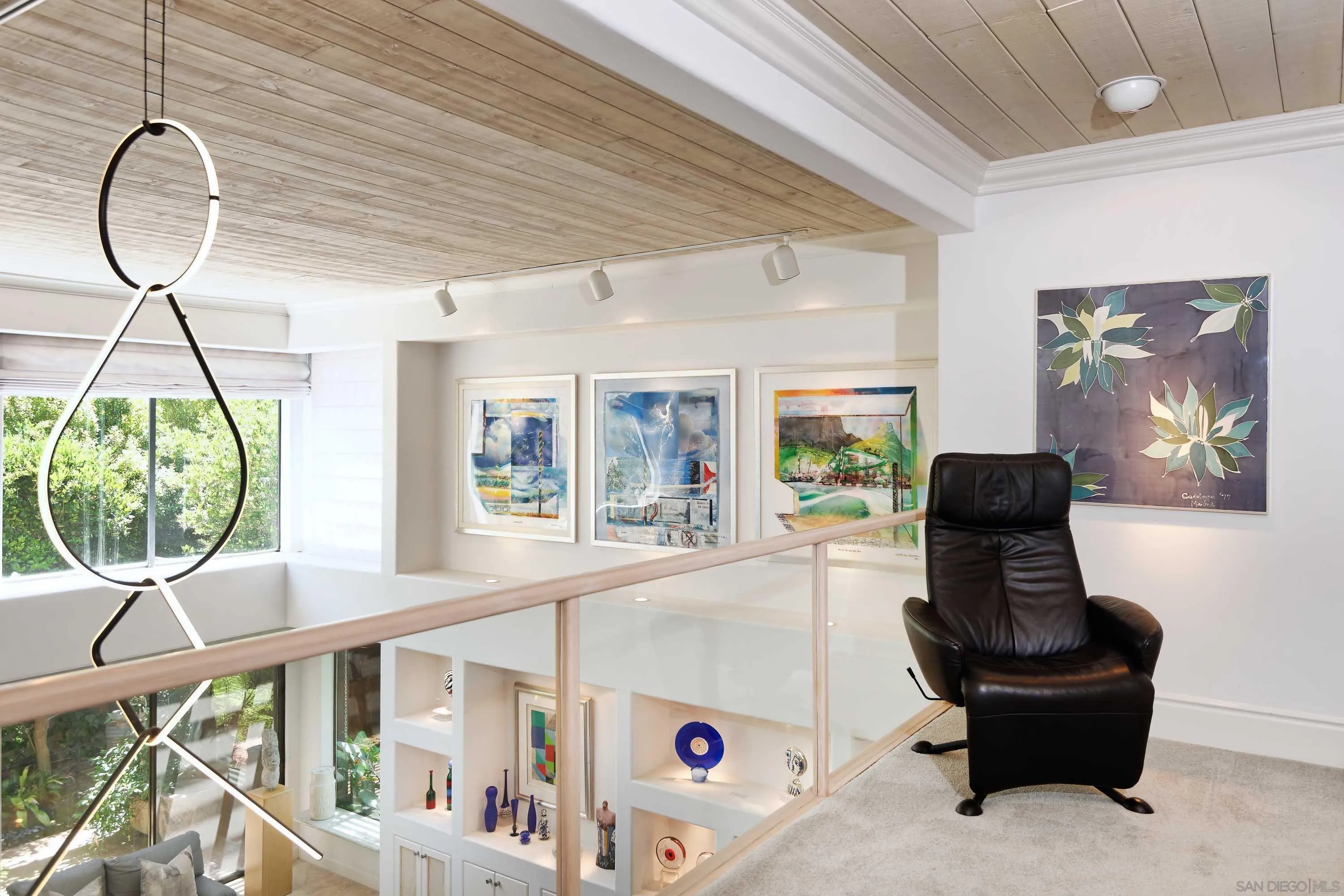 La Jolla, California 92037, United States, 4 Bedrooms Bedrooms, ,3 BathroomsBathrooms,Residential,Active,28142