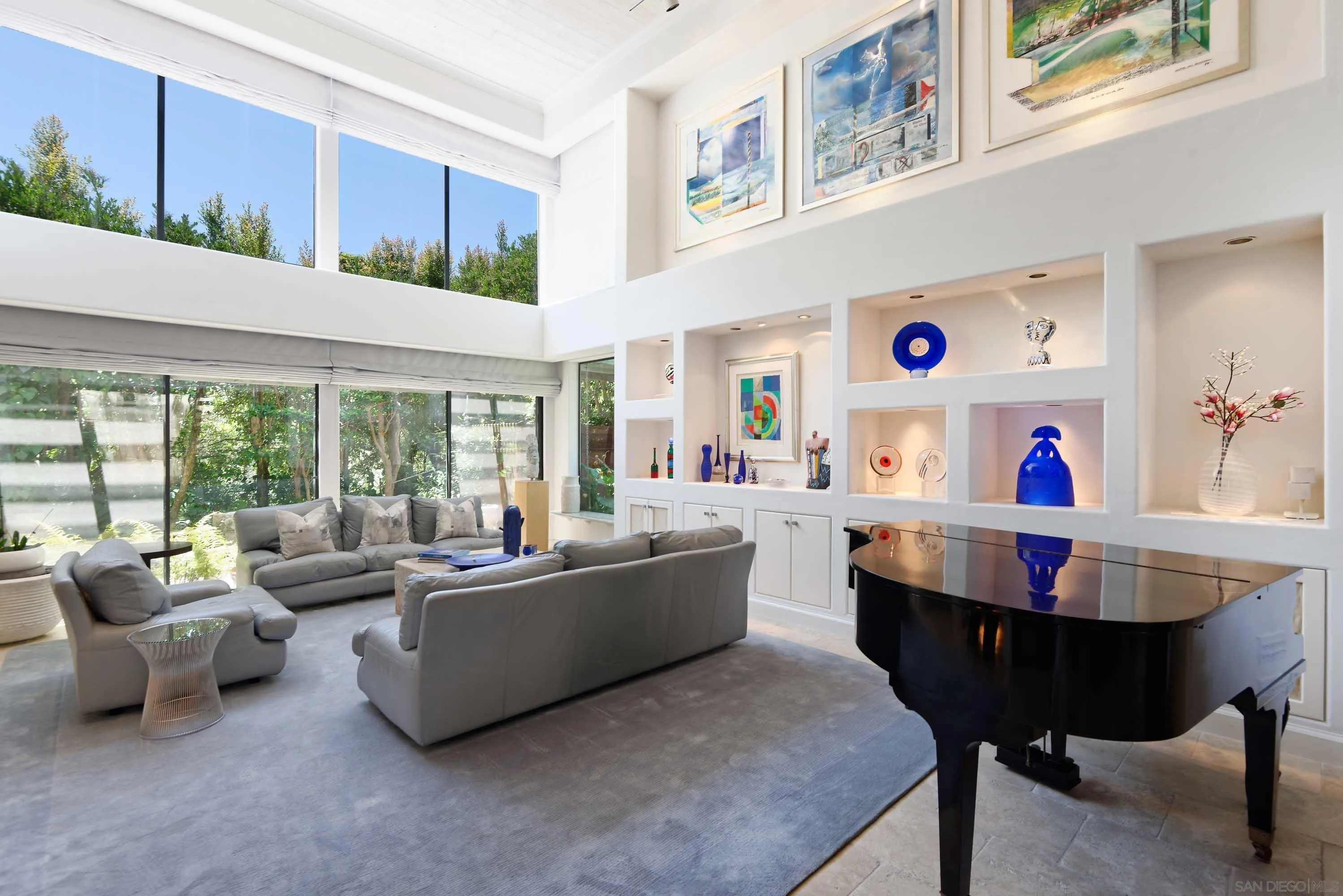 La Jolla, California 92037, United States, 4 Bedrooms Bedrooms, ,3 BathroomsBathrooms,Residential,Active,28142