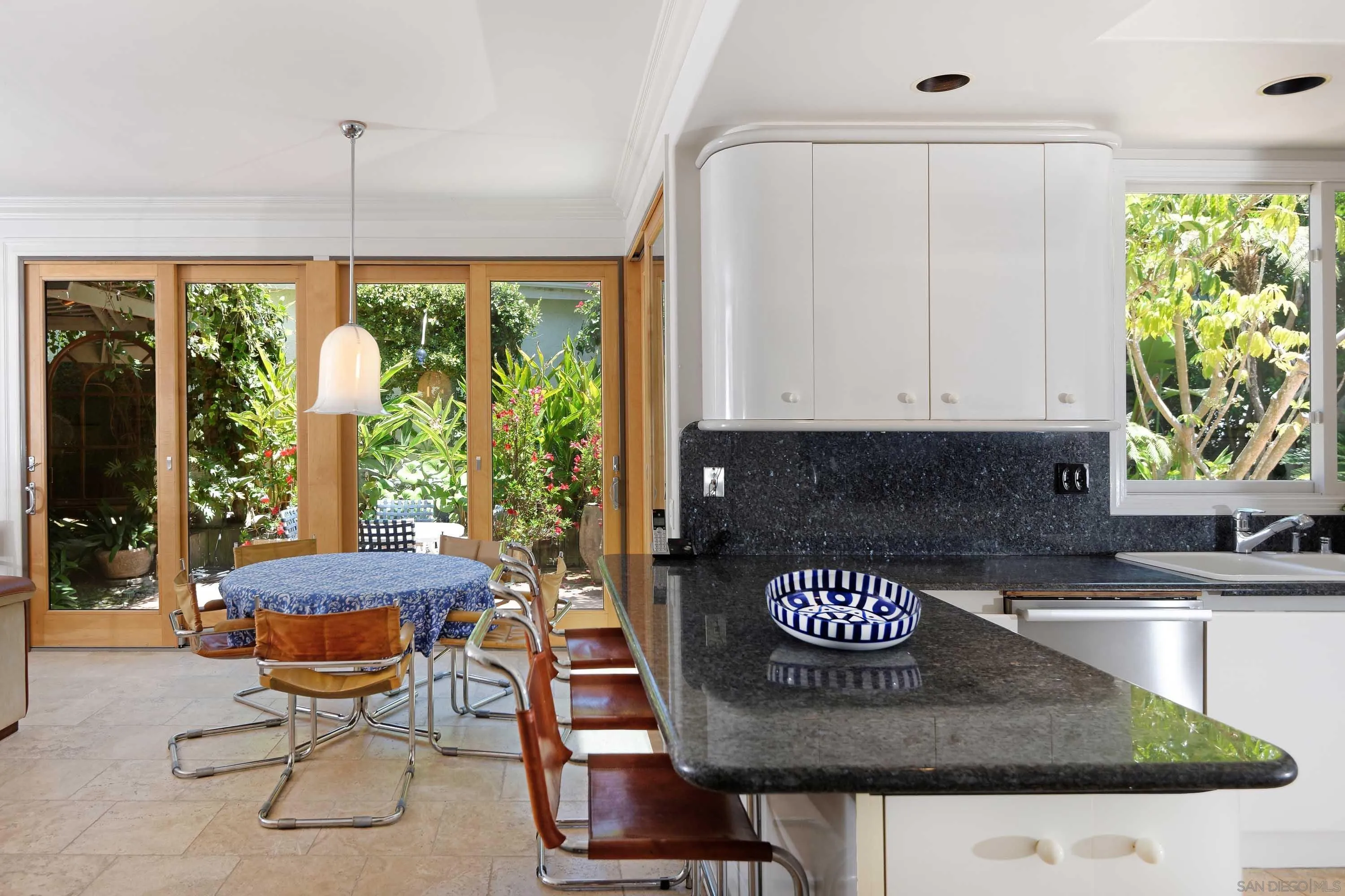 La Jolla, California 92037, United States, 4 Bedrooms Bedrooms, ,3 BathroomsBathrooms,Residential,Active,28142