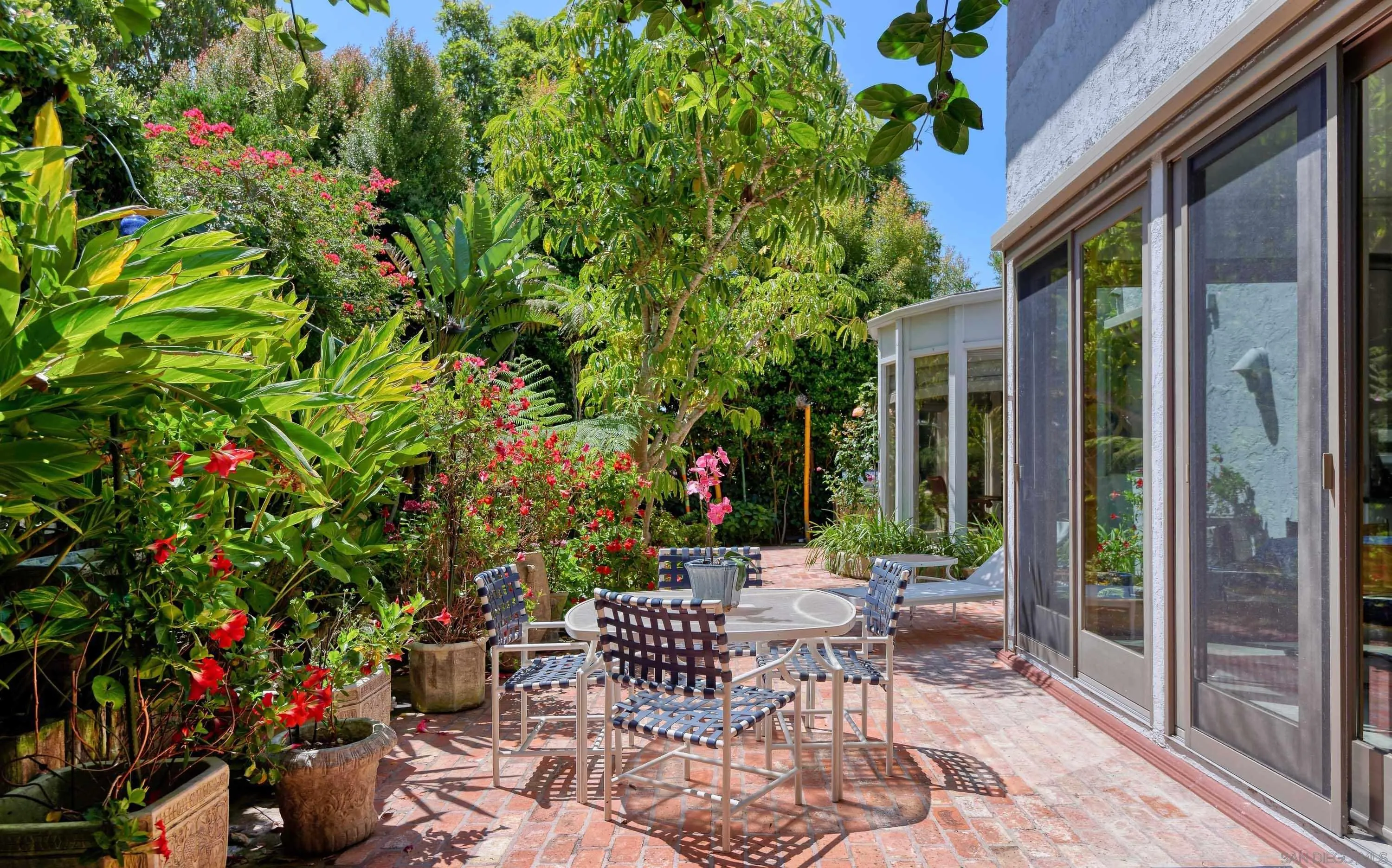 La Jolla, California 92037, United States, 4 Bedrooms Bedrooms, ,3 BathroomsBathrooms,Residential,Active,28142