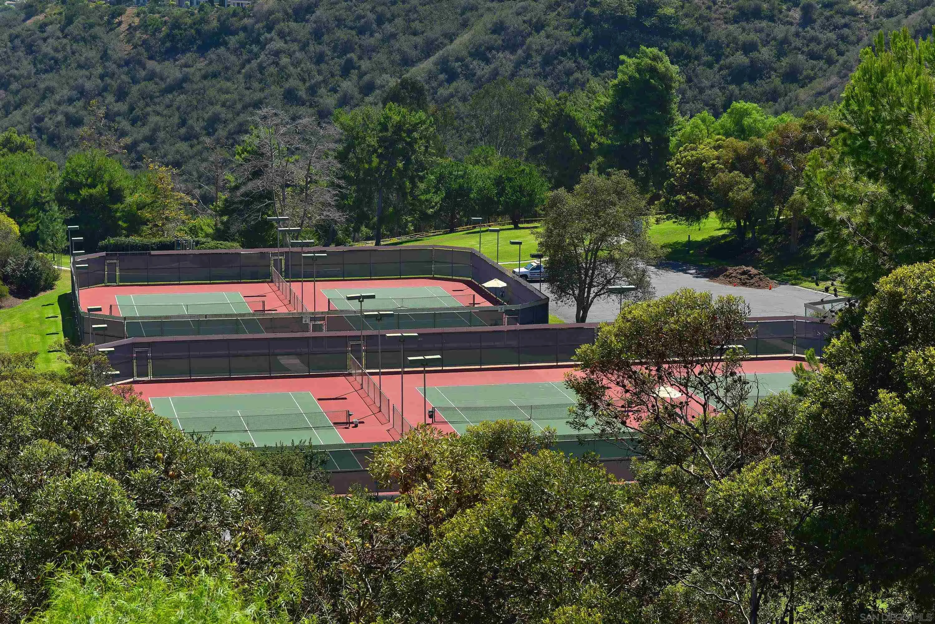 La Jolla, California 92037, United States, 4 Bedrooms Bedrooms, ,3 BathroomsBathrooms,Residential,Active,28142