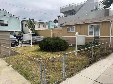 821 Portsmouth Ct San Diego CA 92109