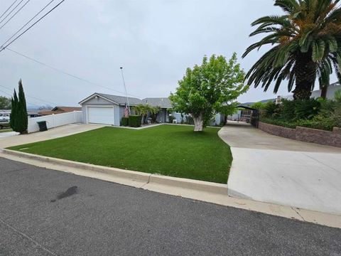 8513 Organdy Ln Santee CA 92071