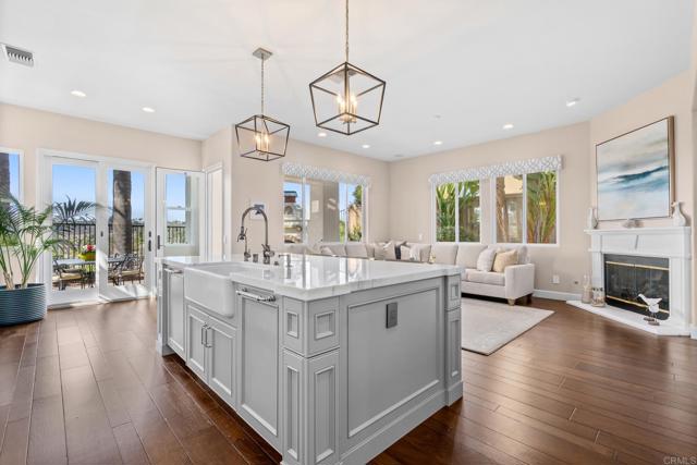 6281 Paseo Privado