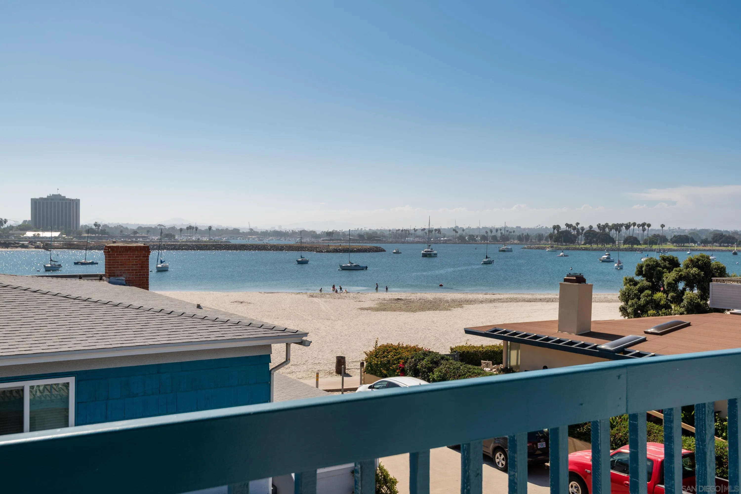 San Diego, California 92109, United States, 3 Bedrooms Bedrooms, ,4 BathroomsBathrooms,Residential,Active,20551