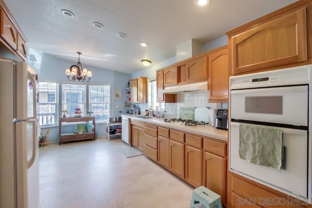 8301 Mission Gorge 248