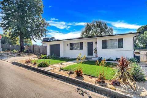 7731 Loma Vista Dr, La Mesa, CA 91942 - #: 250017428