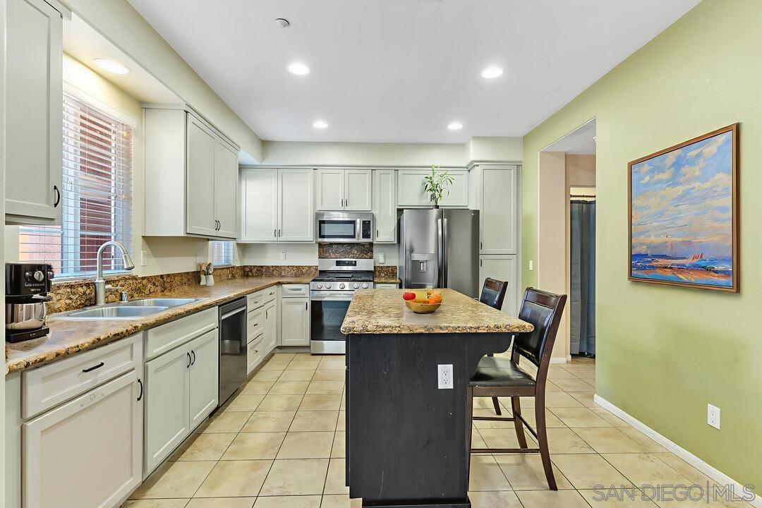1307 Isabella Way