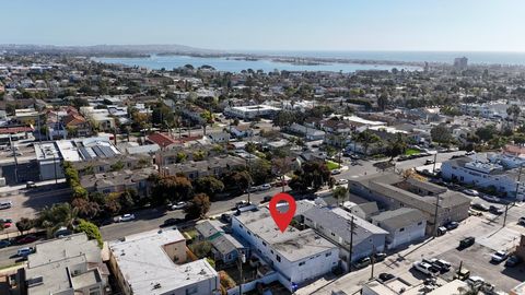 1532  Hornblend Street San Diego CA 92109
