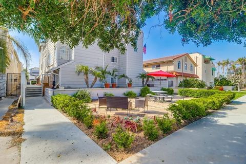 1119  Reed Ave  4 San Diego CA 92109