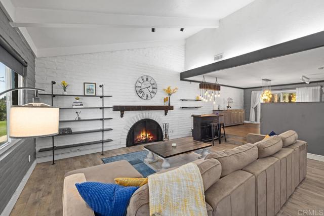 9739 Carta Lane