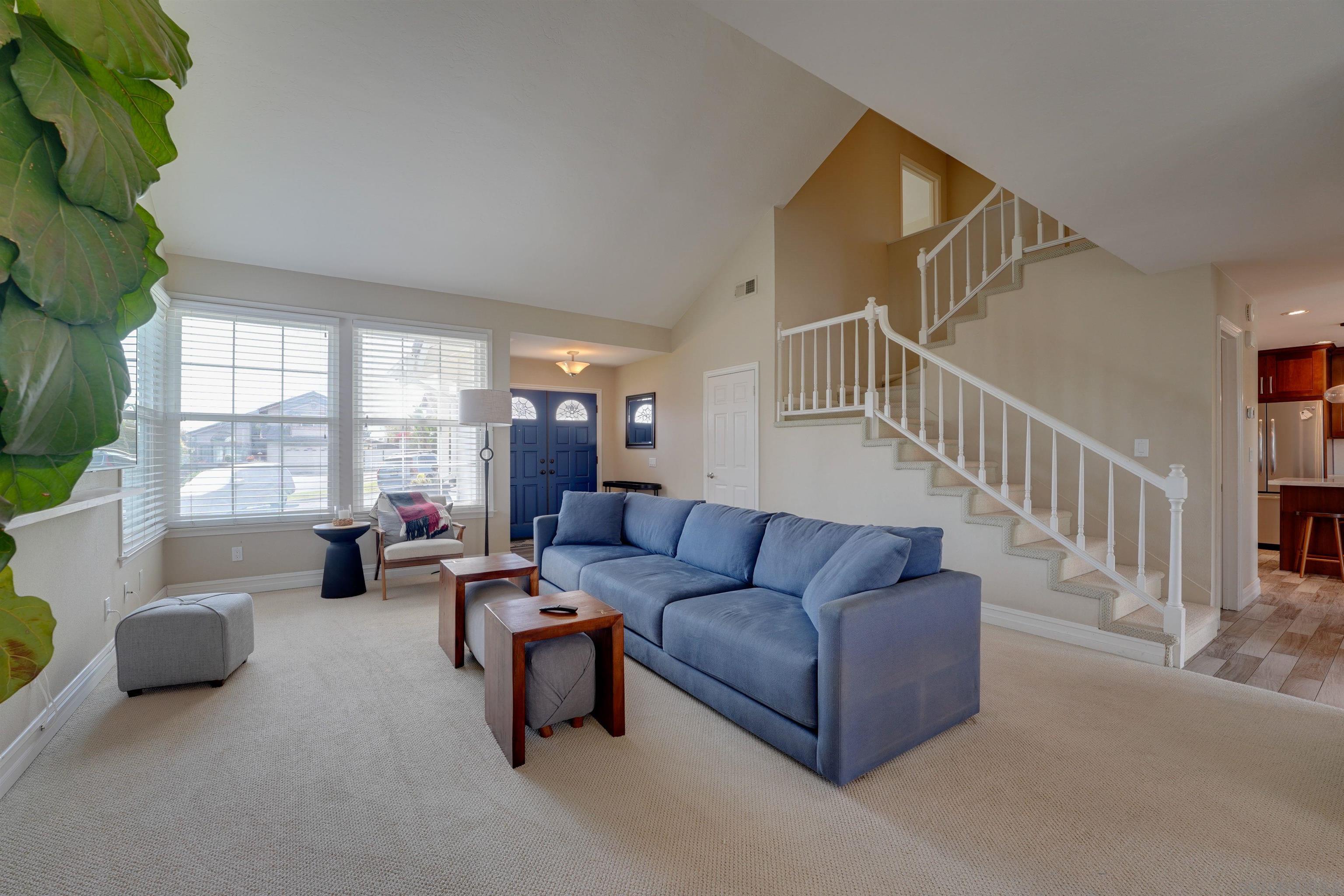 1647 Hawk View Drive