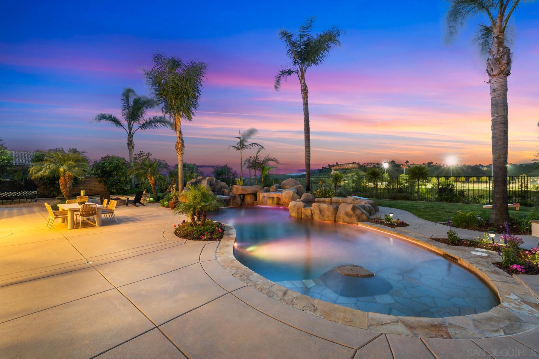 10263 Winecreek Ct