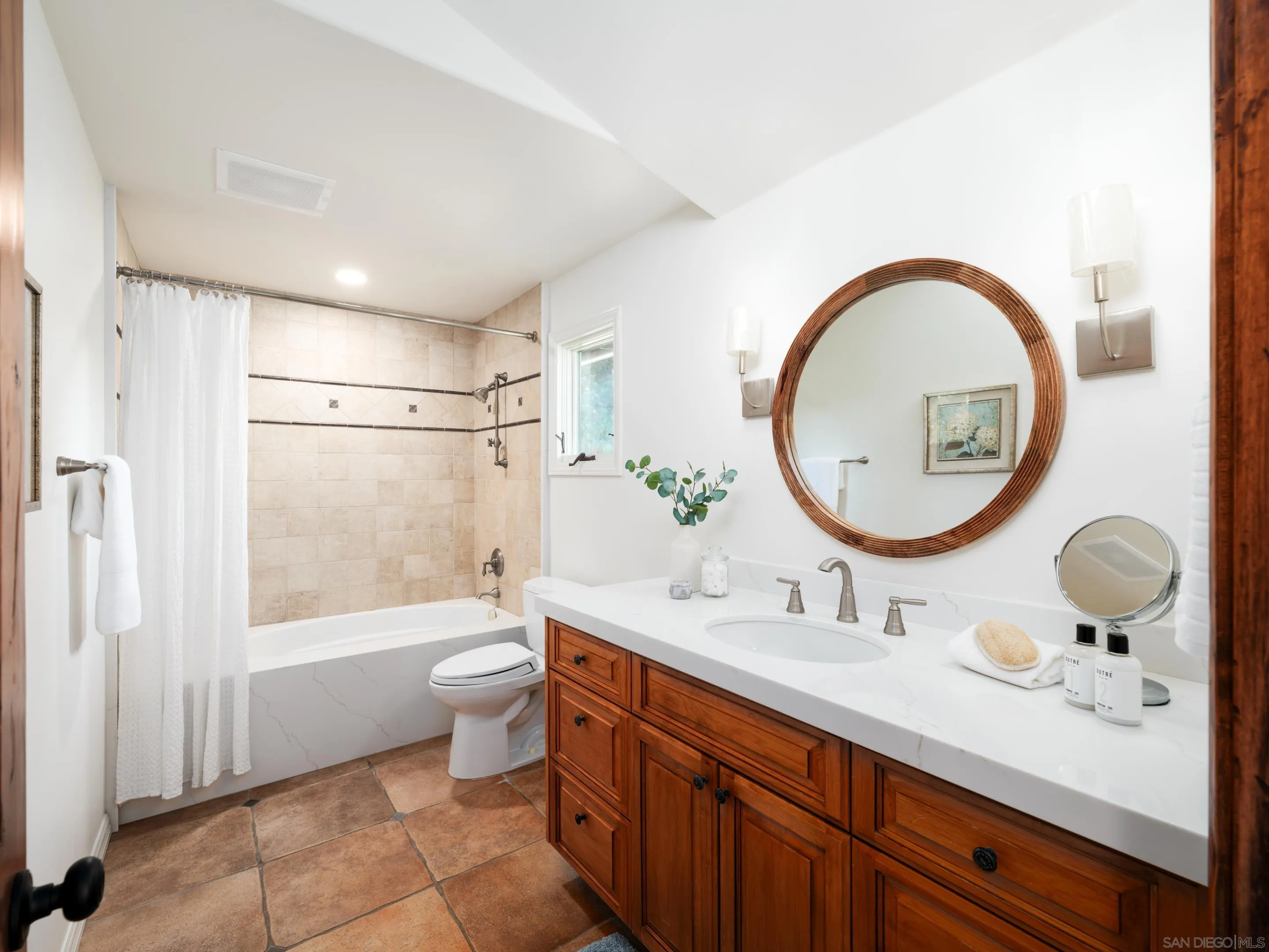 Rancho Santa Fe, California 92067, United States, 8 Bedrooms Bedrooms, ,7 BathroomsBathrooms,Residential,Active,3273