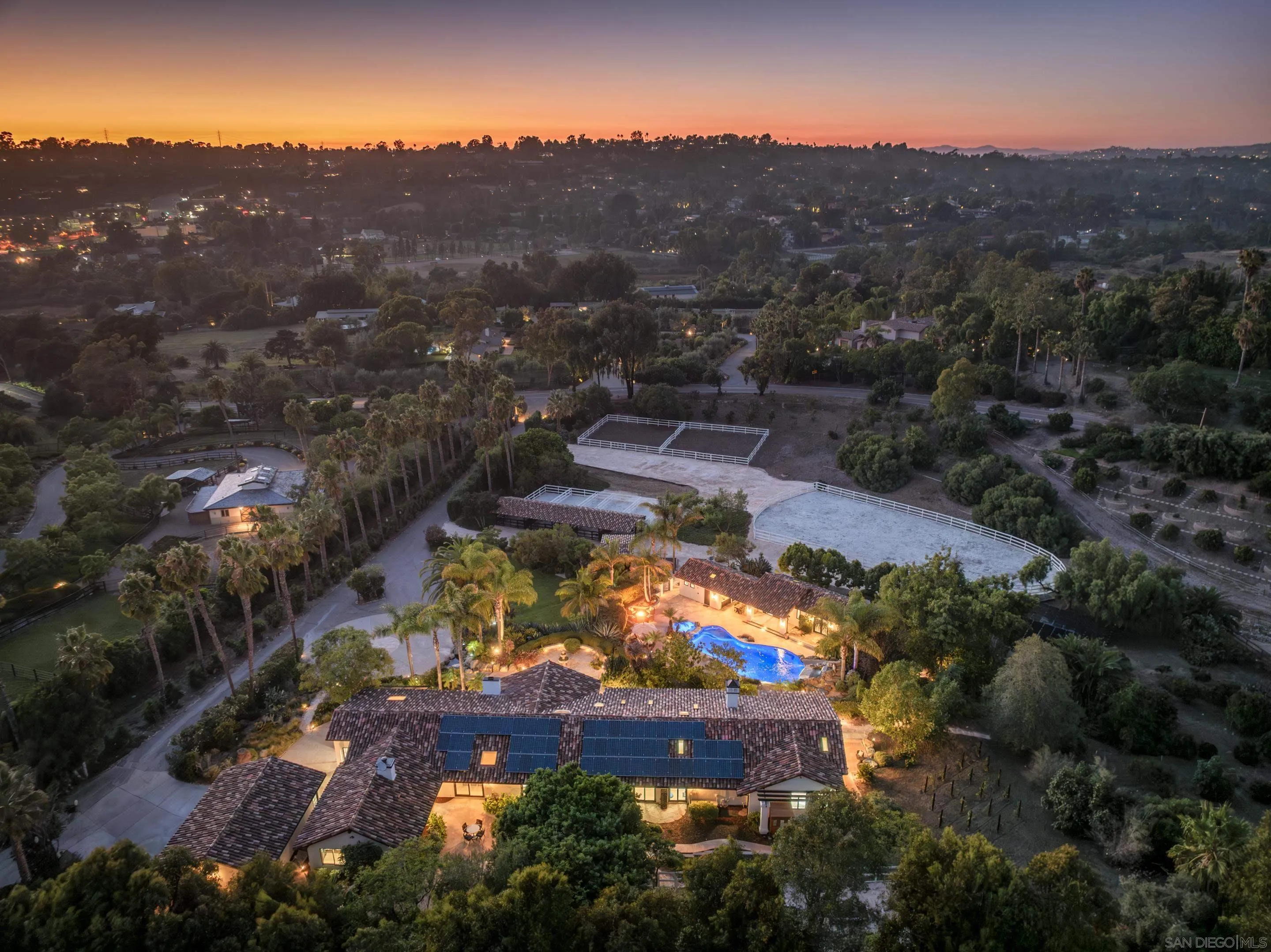 Rancho Santa Fe, California 92067, United States, 8 Bedrooms Bedrooms, ,7 BathroomsBathrooms,Residential,Active,3273