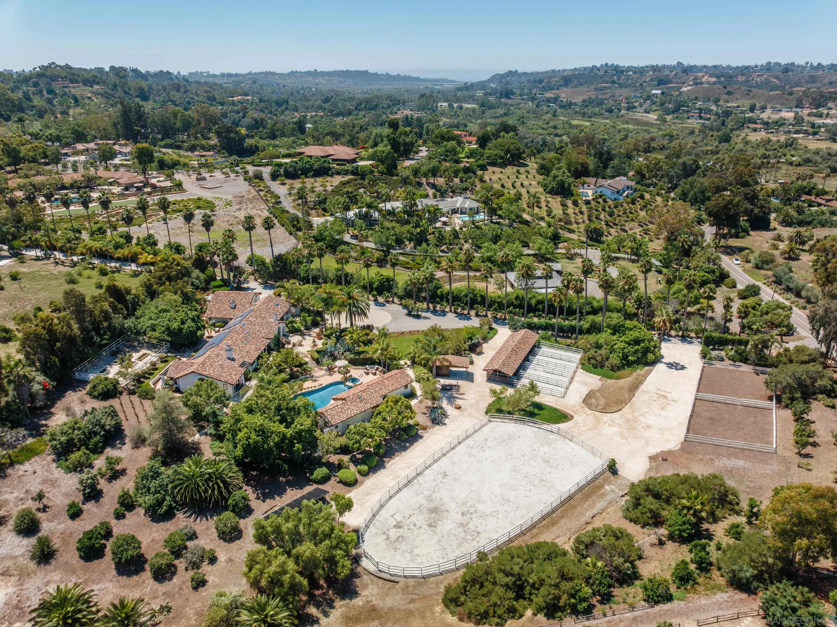 Rancho Santa Fe, California 92067, United States, 8 Bedrooms Bedrooms, ,7 BathroomsBathrooms,Residential,Active,3273