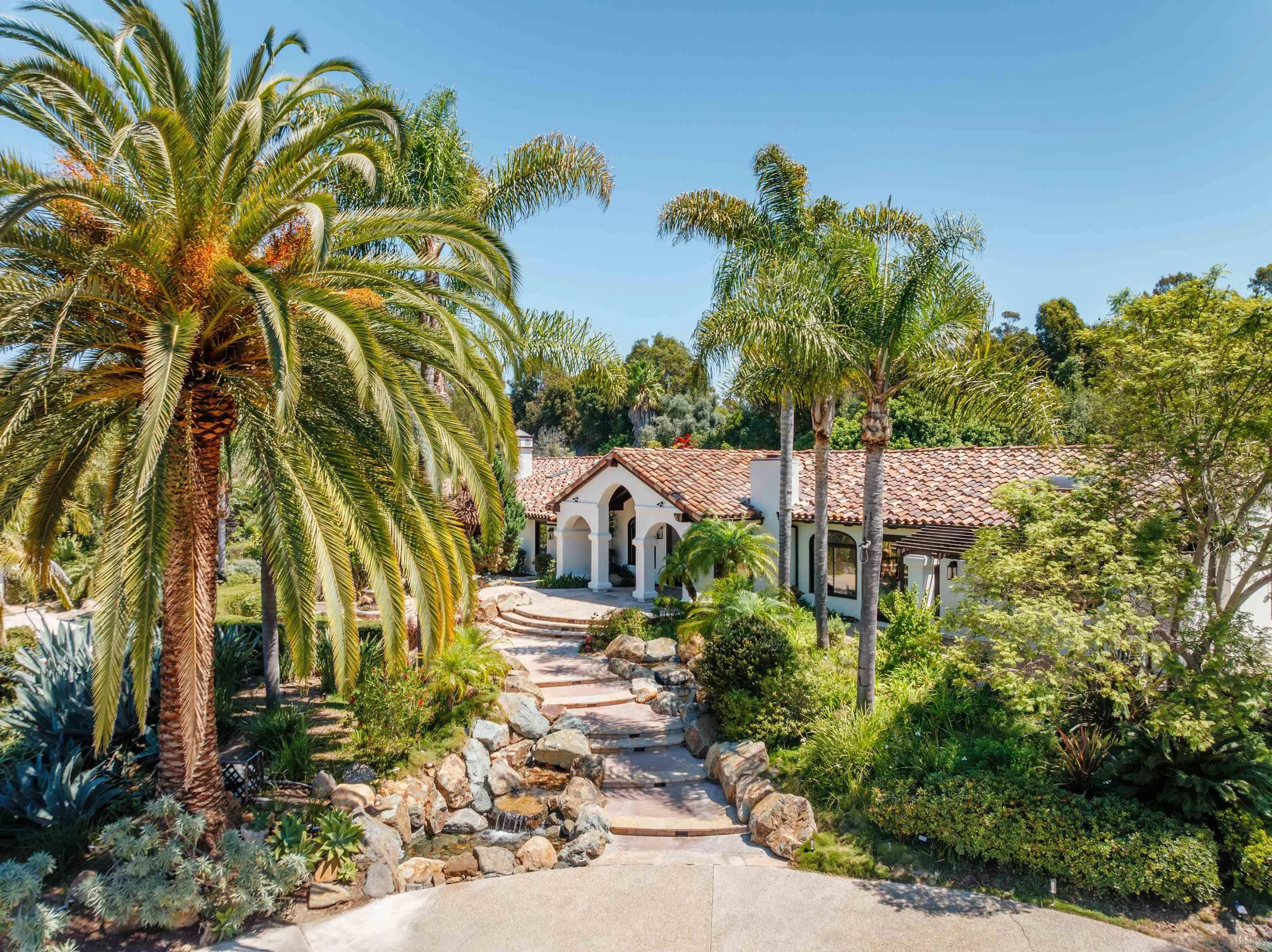 Rancho Santa Fe, California 92067, United States, 8 Bedrooms Bedrooms, ,7 BathroomsBathrooms,Residential,Active,3273