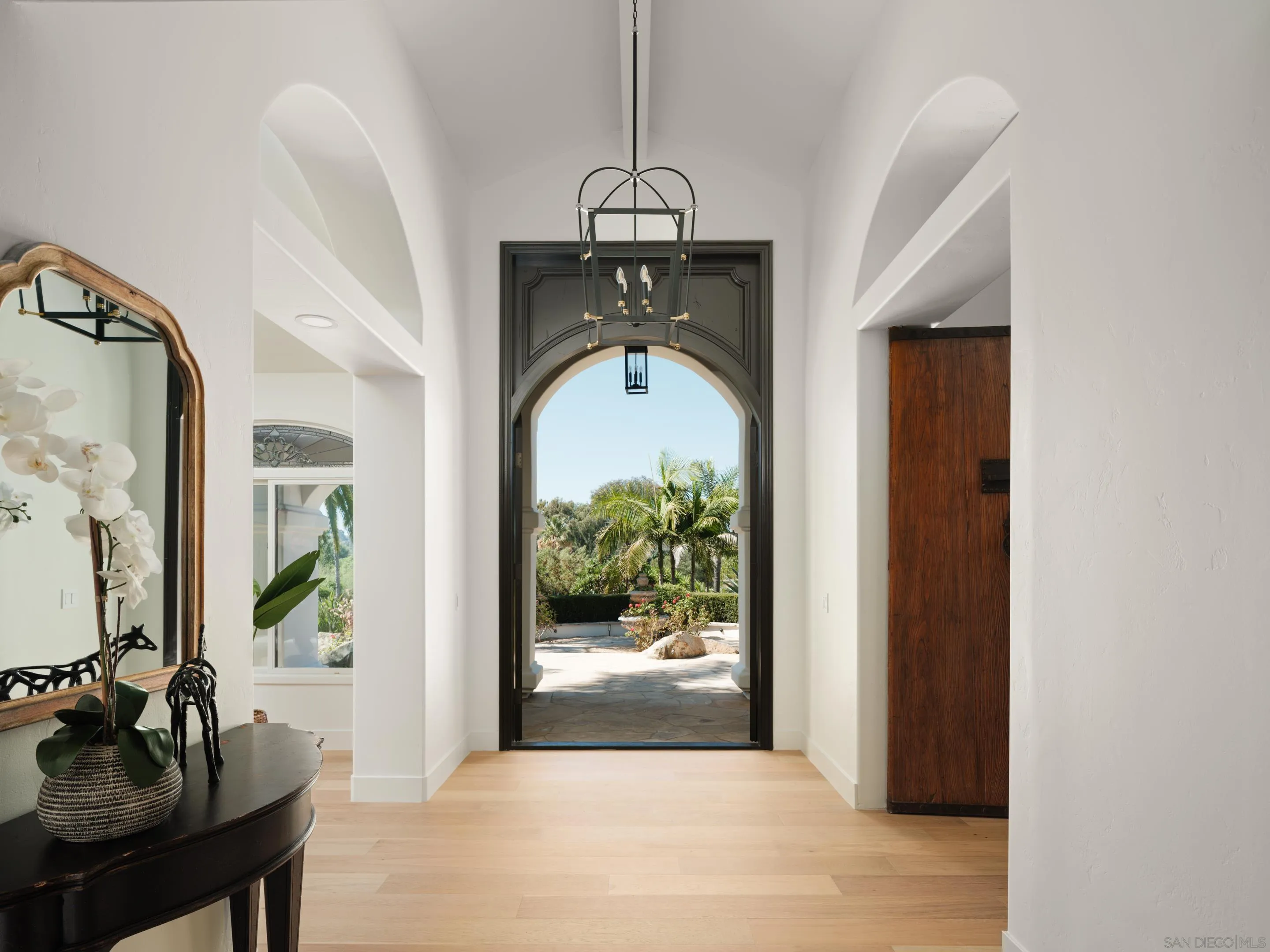 Rancho Santa Fe, California 92067, United States, 8 Bedrooms Bedrooms, ,7 BathroomsBathrooms,Residential,Active,3273