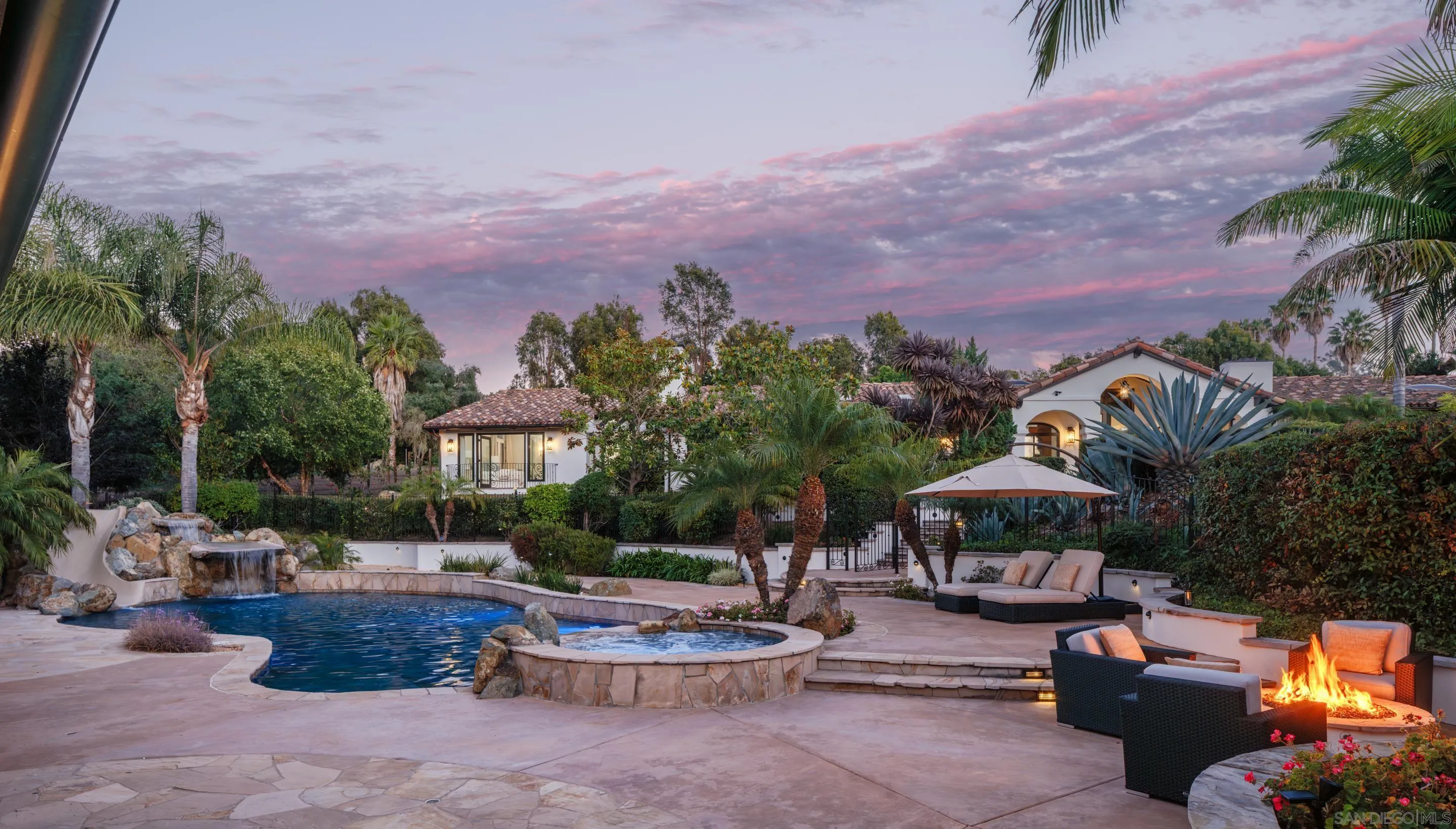Rancho Santa Fe, California 92067, United States, 8 Bedrooms Bedrooms, ,7 BathroomsBathrooms,Residential,Active,3273