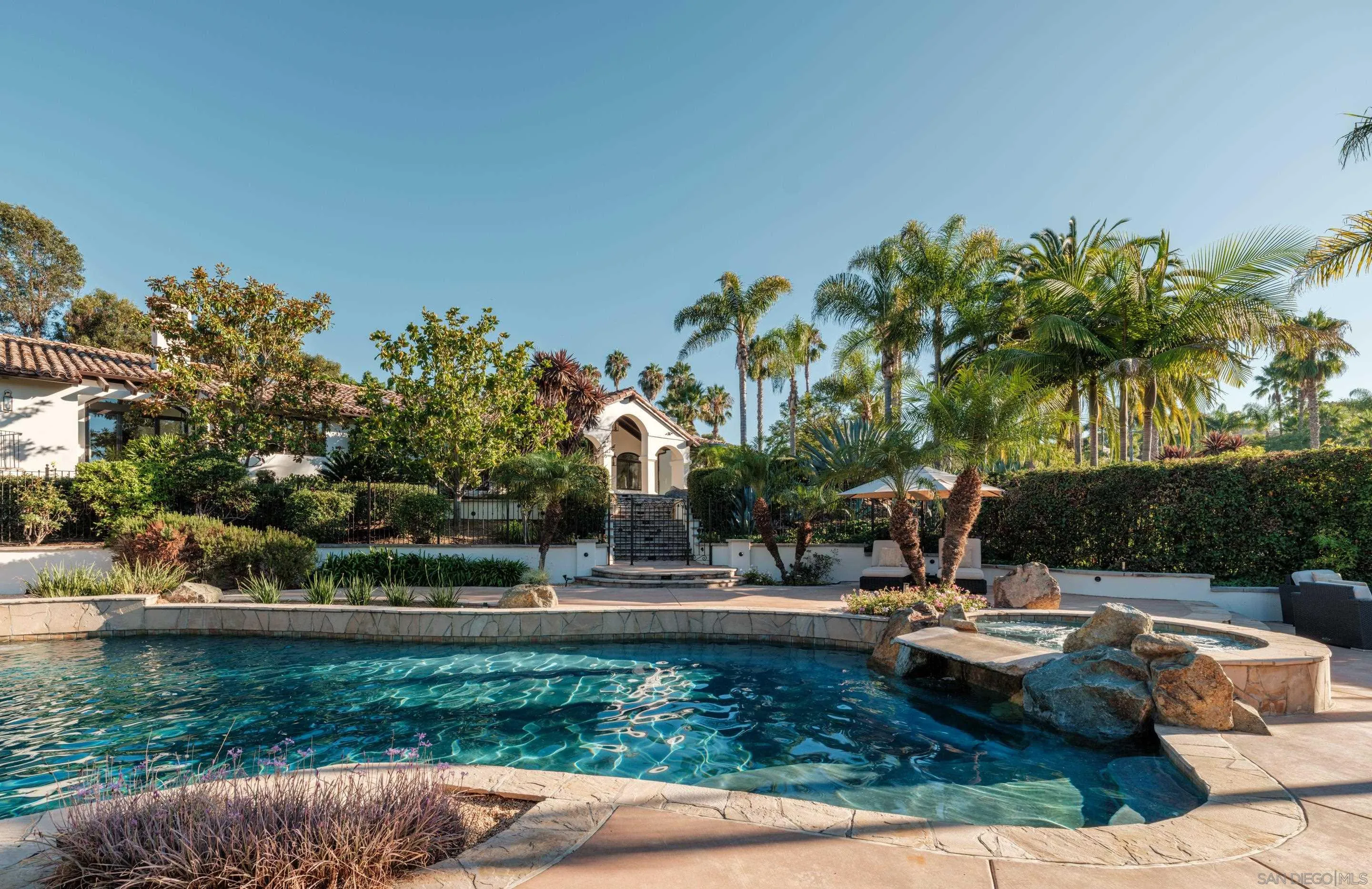 Rancho Santa Fe, California 92067, United States, 8 Bedrooms Bedrooms, ,7 BathroomsBathrooms,Residential,Active,3273