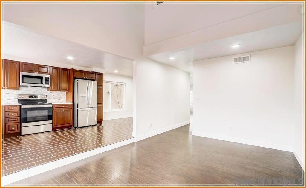 10456 La Morada Dr